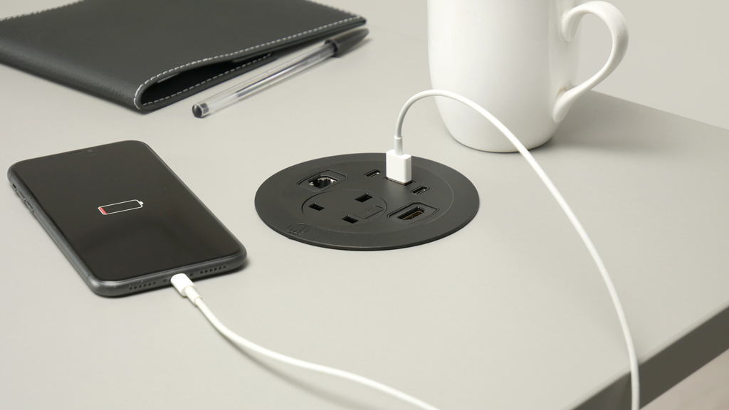 Module d'alimentation Metalicon Solo Plus avec USB-A 18W Quick Charge 3.0