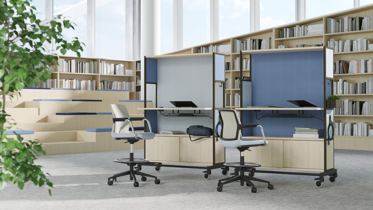 WorkLab workstations with Wind low back high task chairs