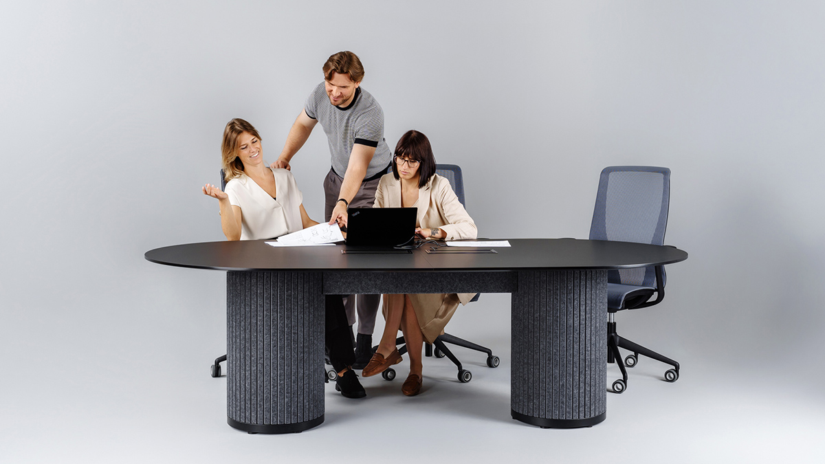 Meeting tables are available in several configurations for between 6 and 12 seats